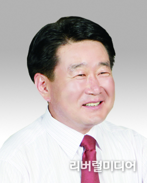권영화 평택시의장 프로필 사진.