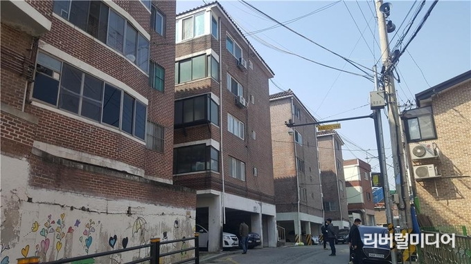주택담장 조적벽(벽돌) 점검.
