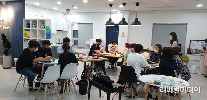 청년또래상담 1차 모습.