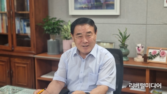 이재식 수원시의회 부위원장.