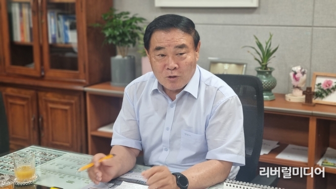 이재식 수원시의회 부위원장.