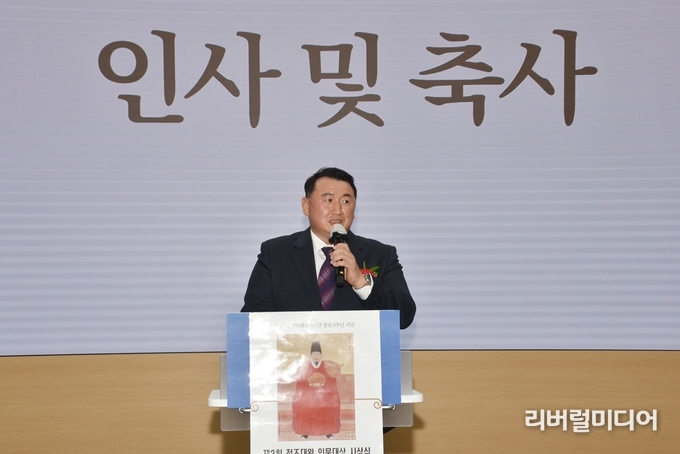 이병석 수원특례시기자단 회장이 인사말을 전하고 있다.