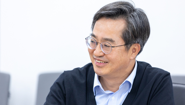 [축사] 김동연 경기도지사, “리버럴미디어의 창간 8주년을 축하드립니다”