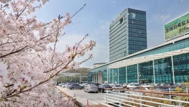용인시, 수원시 광교 송전철탑 이설 겨냥 공동개발이익금 집행 금지 가처분 신청