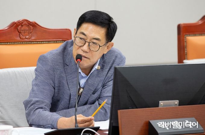 경기도의회 도시환경위원회 박명수 의원(국민의힘, 안성2)