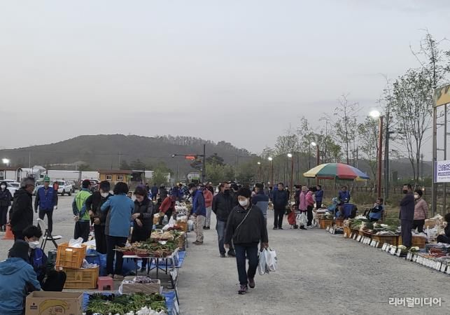 안성시, 기온 강하 및 폭설로 인한 농업인 직거래장터 개장 연기
