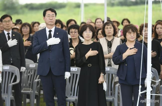 정명근 화성특례시장이 일본군 위안부 피해자기림의날 기념식에 참석했다.