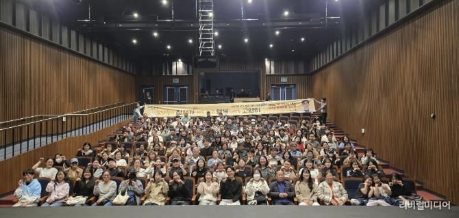 포천 인문 아카데미, 고양이 행동전문 수의사 김명철 초청 강연 성황리에 개최