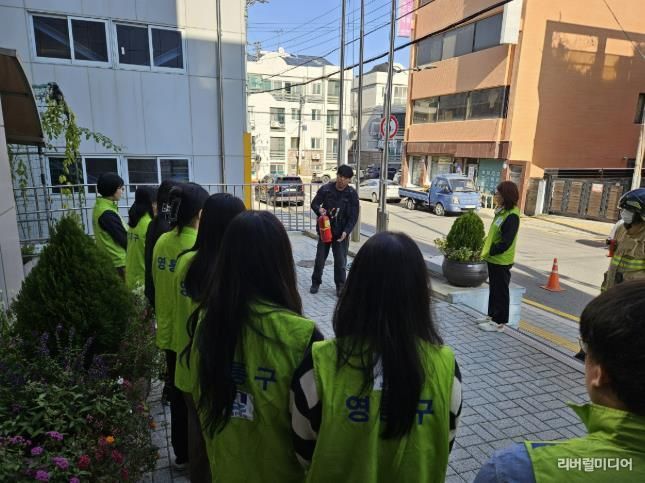 수원시 영통구 매탄2동, 원천 119안전센터와 공공기관 합동소방훈련 실시
