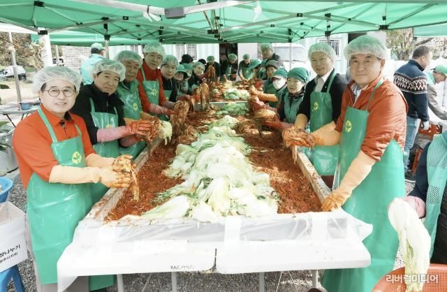 광주시 초월읍 새마을회, ‘사랑의 김장 담그기’ 행사 열어
