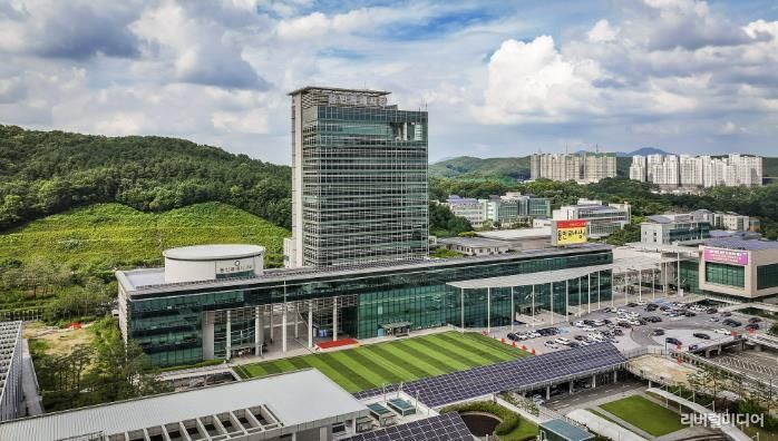 용인특례시청사 전경