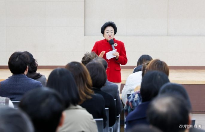 이천시, 2025년 장기요양요원 처우개선비 신설… 1월부터 지급 개시