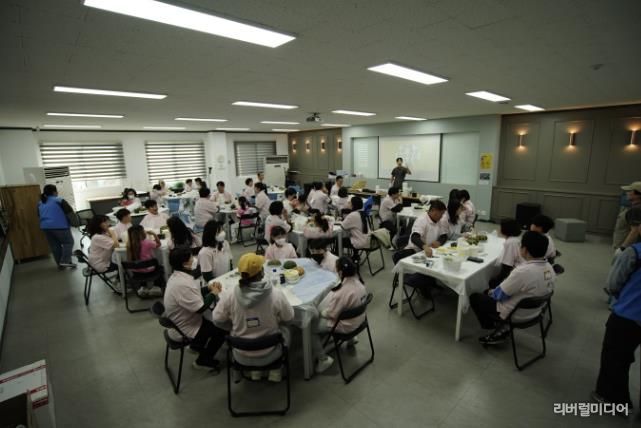 시흥시 '삼대(三代) 가족 통합 건강 캠프'로 가족 공동체 문화 확산