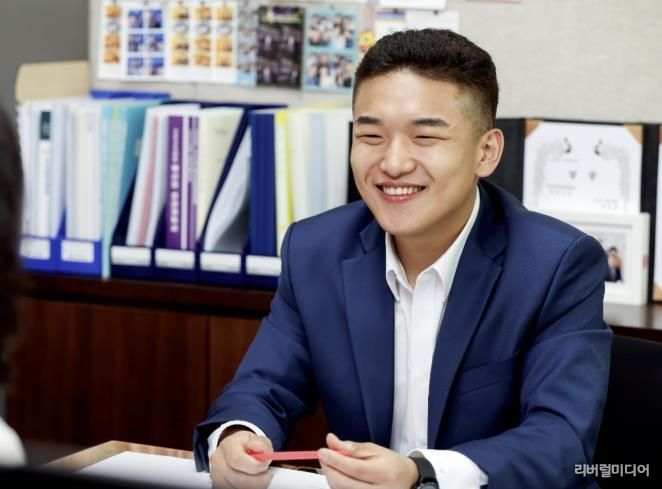 의왕시의회,‘AI시대 진로교육 혁신 정책토론회’개최…좌장 한채훈 의원