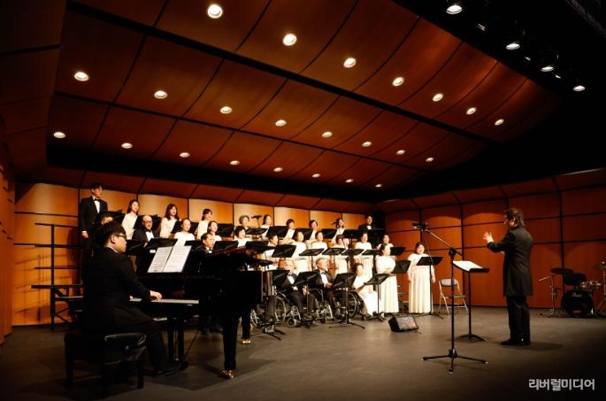 이천시, 제10회 이천시장애인합창단 정기연주회 성황리에 개최