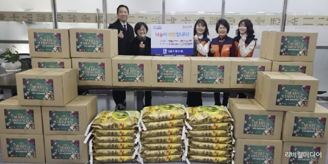 수원시 영통구 광교1동, 더사랑의 교회와 함께 연말 이웃사랑 나눔 활동 전개