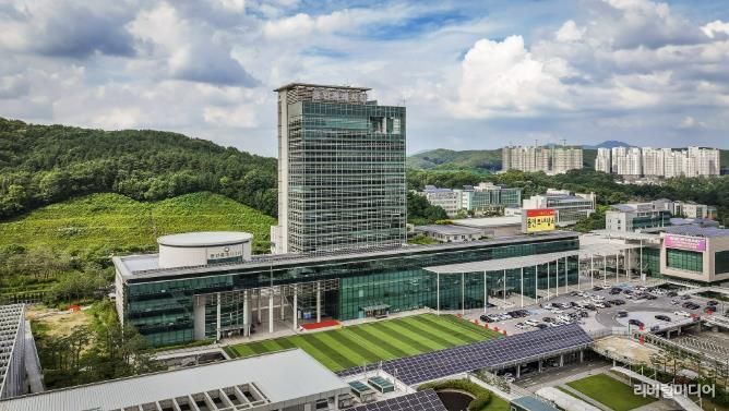 용인특례시청사