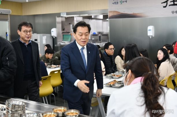 영통구, 오늘 점심은 시장님과 함께