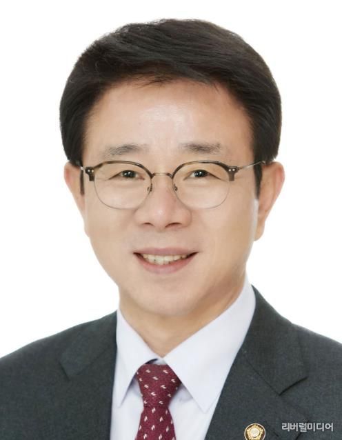 용인특례시의회 김윤선 의원 대표발의 '용인시 화재대피용 방연마스크 비치 및 지원에 관한 조례안' 본회의 통과