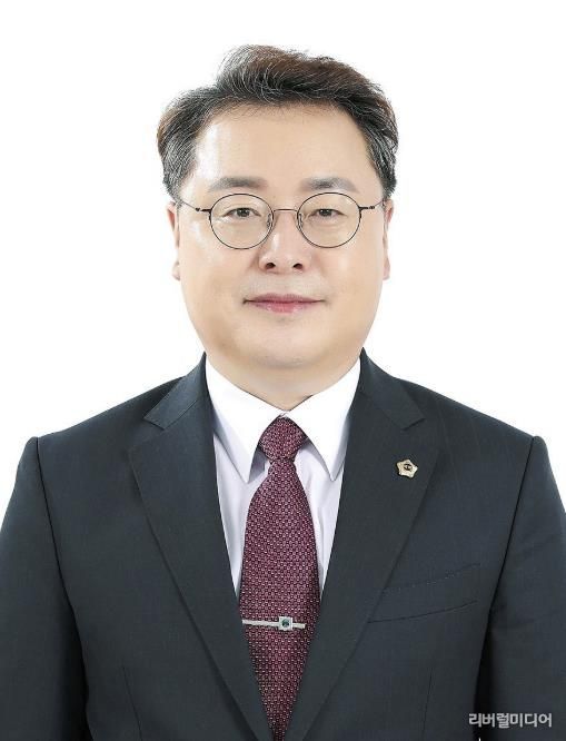 성남시의회 황금석 의원, 개발제한구역 전기차 충전시설 기준 완화 추진