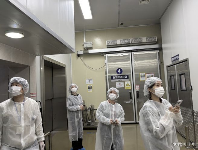 (재)안양·군포·의왕·과천 공동급식지원센터, 안양·군포·의왕시와 어린이 과일간식 공급업체 합동 현장 점검 실시